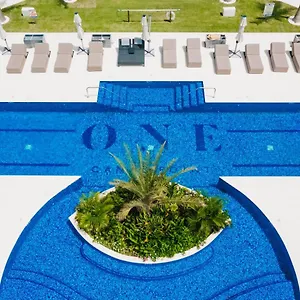 Resort One Canal Point, George Town
