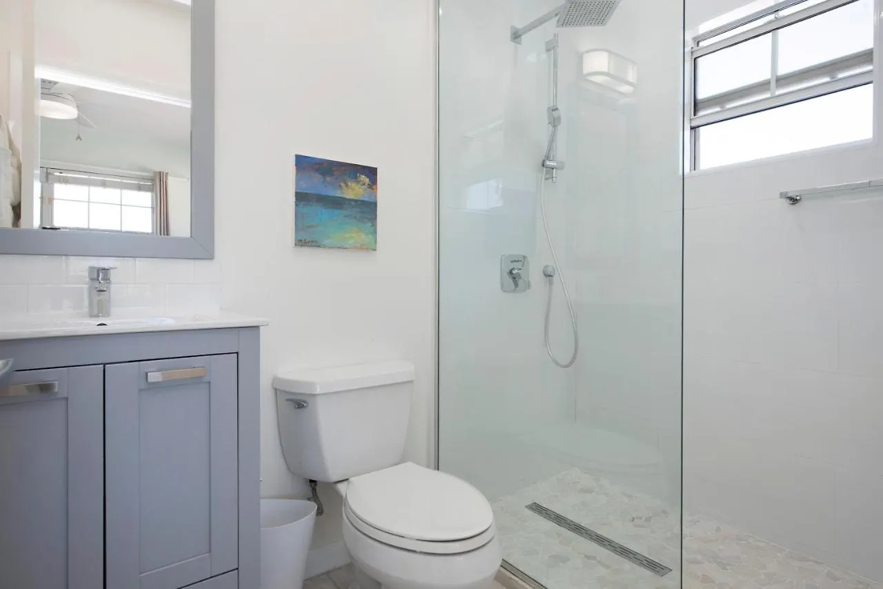 Snug Harbour View Condo #9 Τζώρτζταουν
