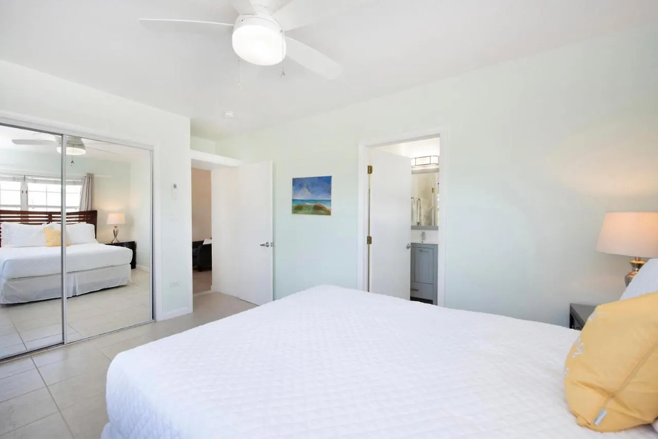 Snug Harbour View Condo #9 Τζώρτζταουν