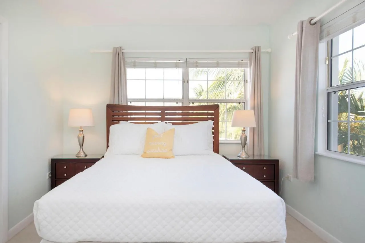 Σπίτι διακοπών Snug Harbour View Condo #9 Τζώρτζταουν