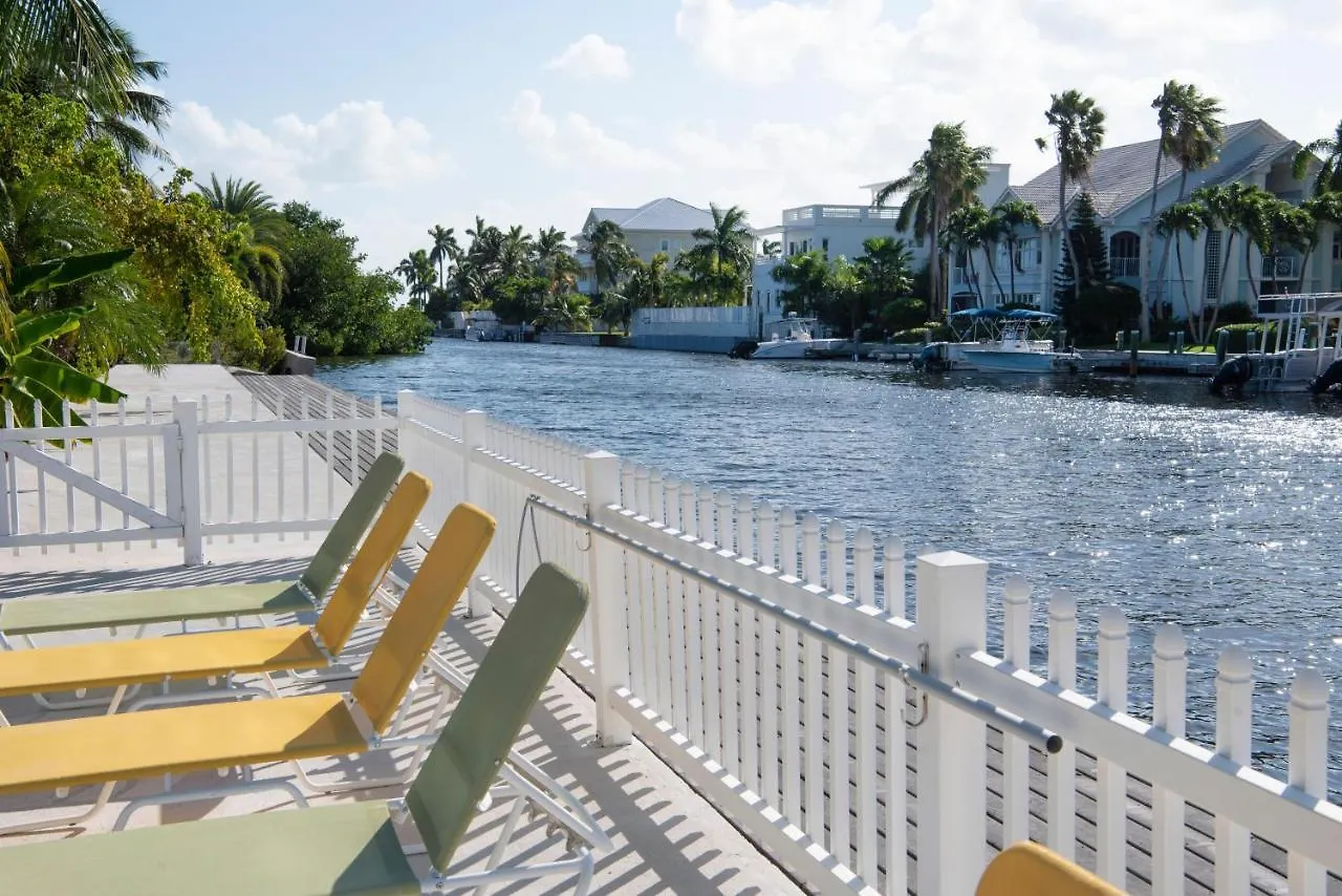 Snug Harbour View Condo #9 Τζώρτζταουν Νησιά Καϋμάν