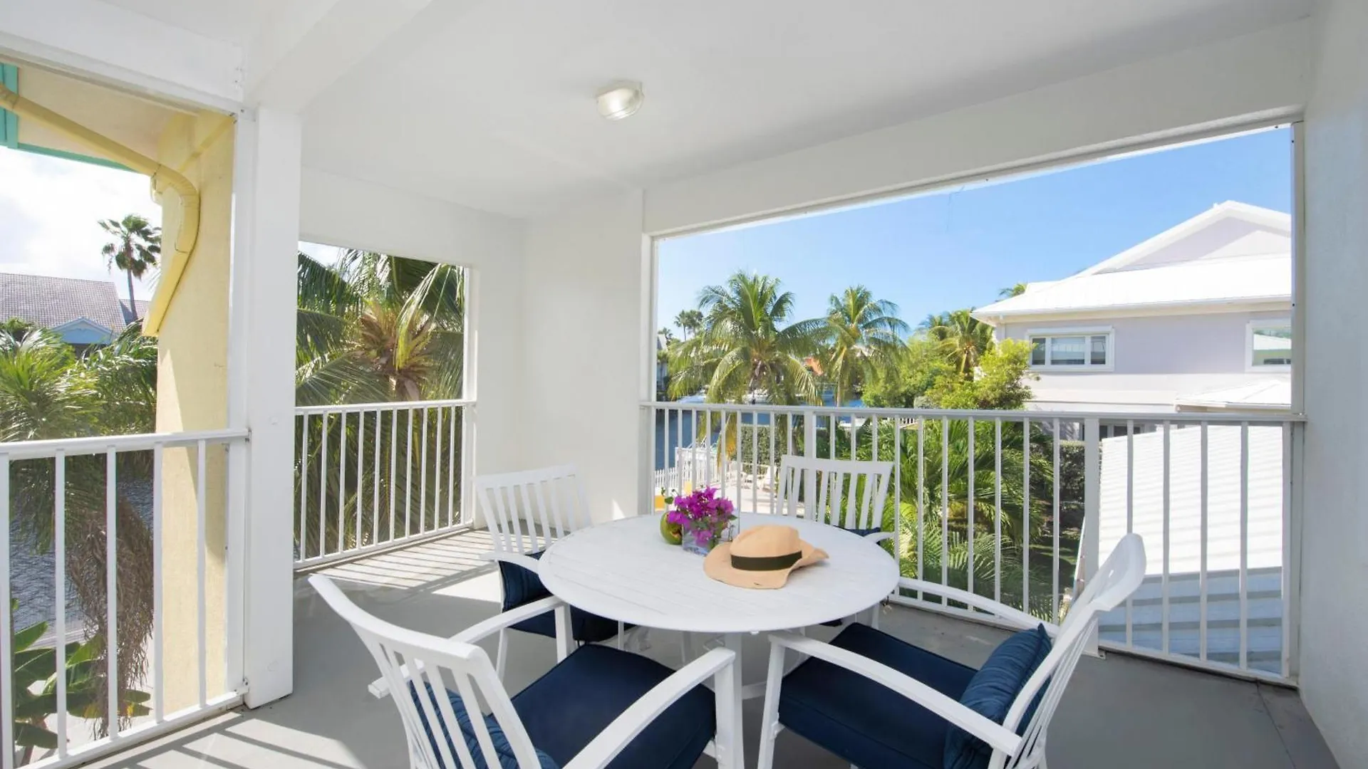 Snug Harbour View Condo #9 Τζώρτζταουν Νησιά Καϋμάν