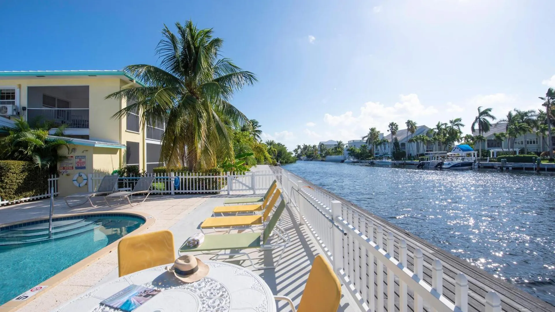 Σπίτι διακοπών Snug Harbour View Condo #9 Τζώρτζταουν Νησιά Καϋμάν